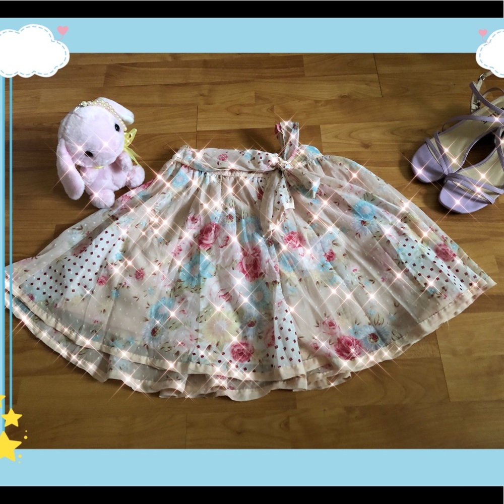 Liz Lisa Skirt With Ribbon ( No tag 🎀)